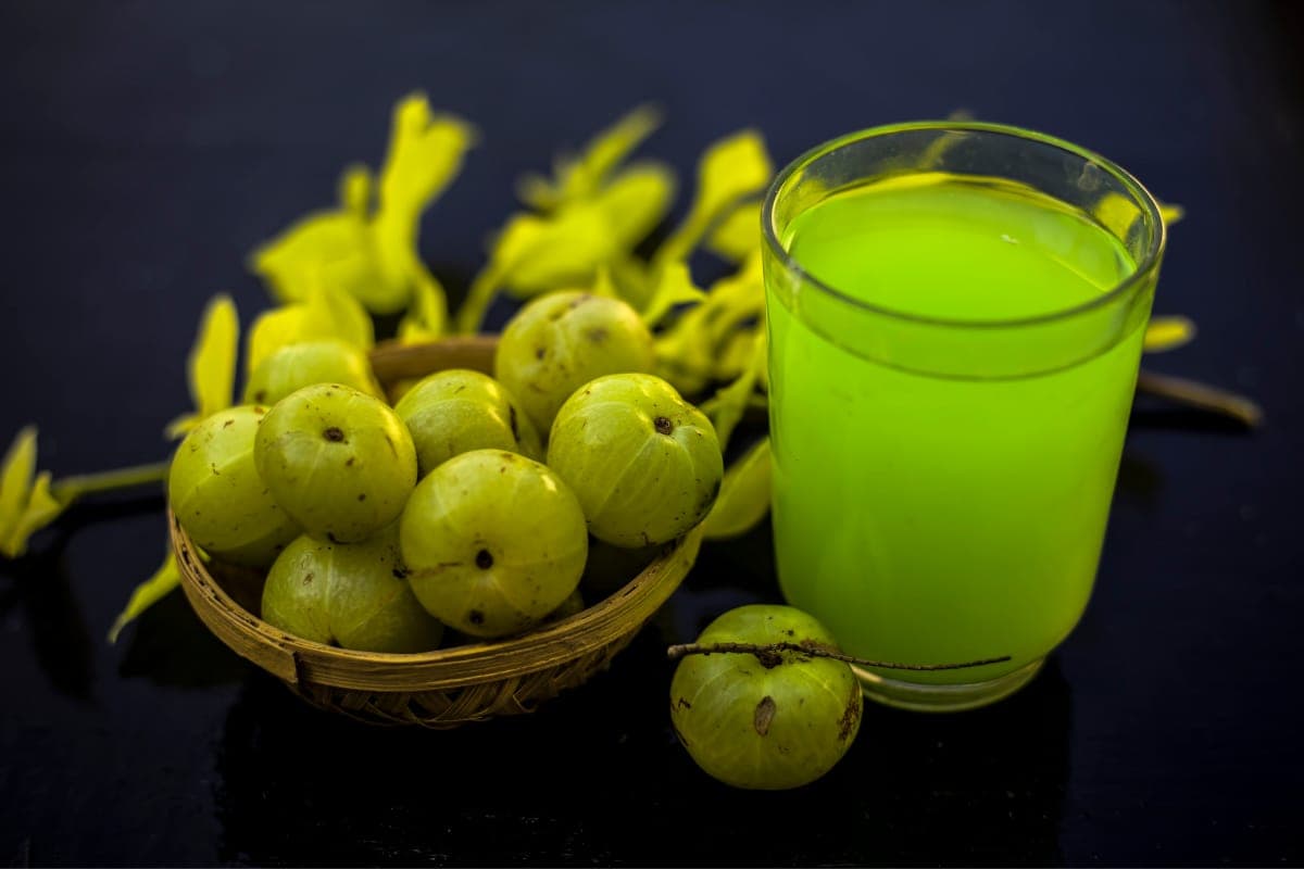Amla juice benefits and making process